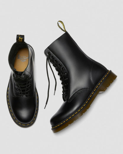 1490 Smooth Leather High Lace Up Boots