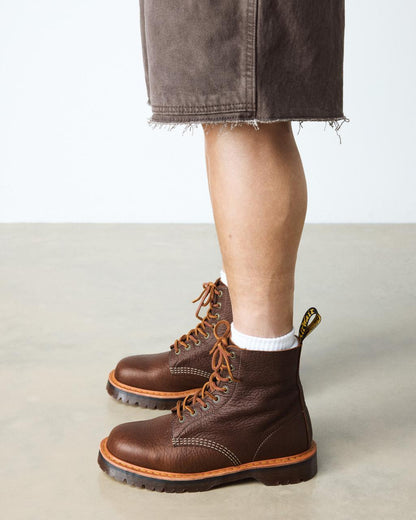 1460 Wild Grain Leather Boots