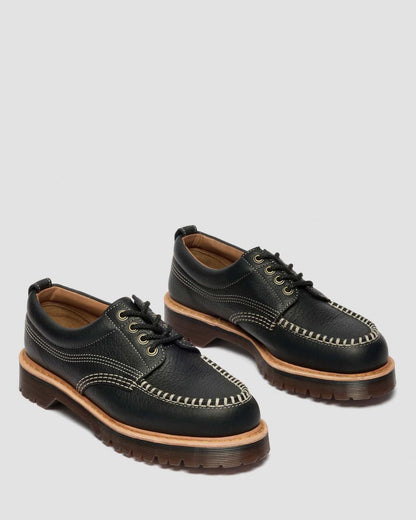 Lowell Wild Grain Leather Moc Toe Shoes
