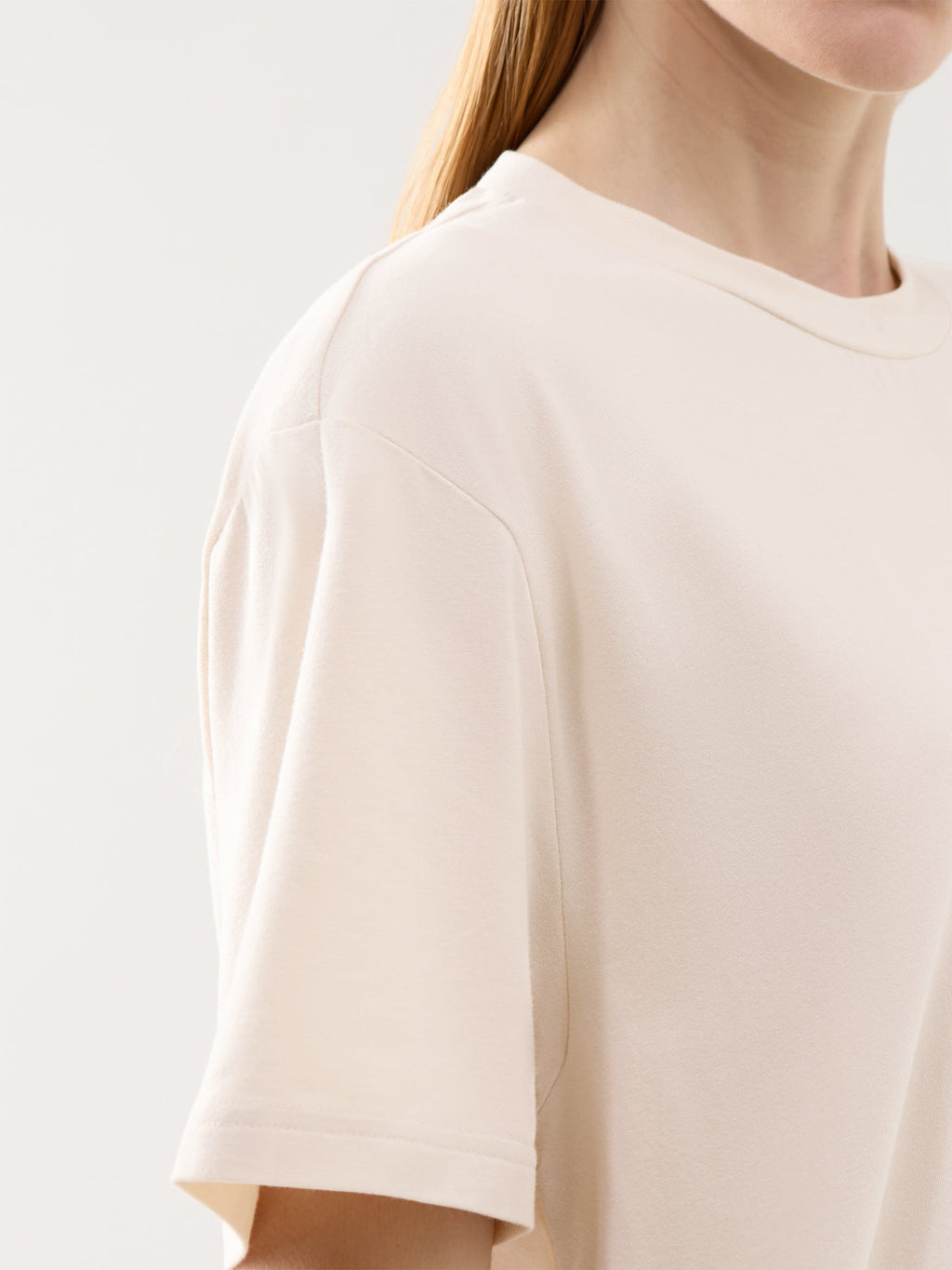 Leighton Boyfriend Tee Beige