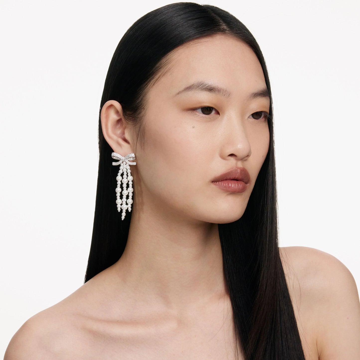 Bow Pearl Waterfall Earrings